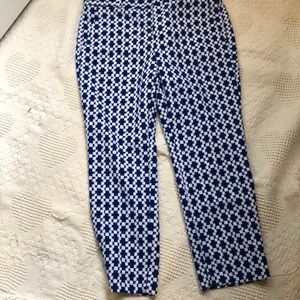 Ladies crop style summer pants
